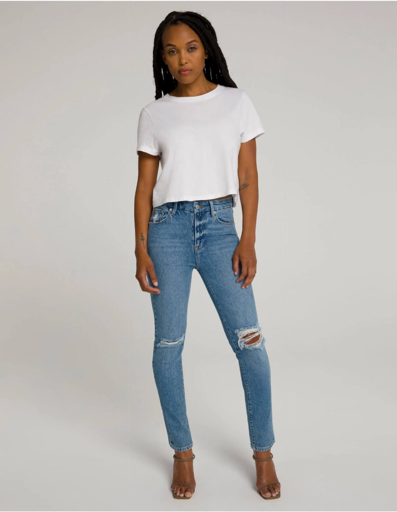 Good American Good Classic Jeans In Blue Denim at Storm Fashion